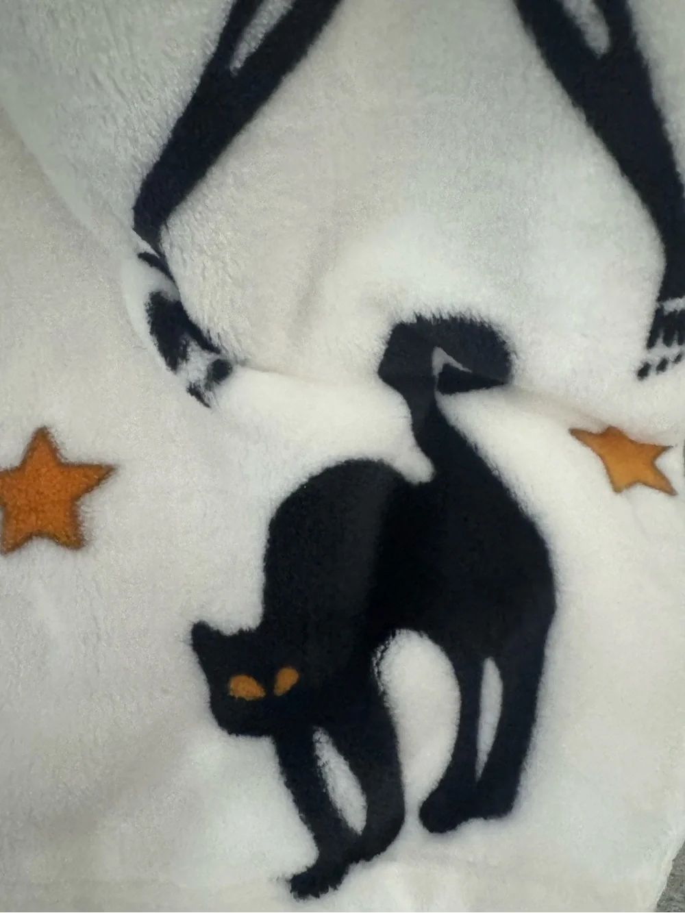 Trick or Treat Halloween Throw Blanket w/Cats Bats Stars Pumpkin Skeletons NWT